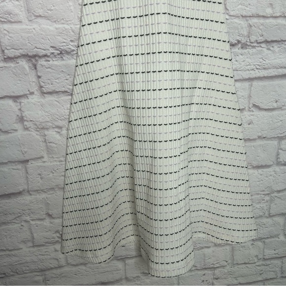 Chinti & Parker Knit Dotted V-Neck Sleeveless A-Line Dress - Picture 7 of 11